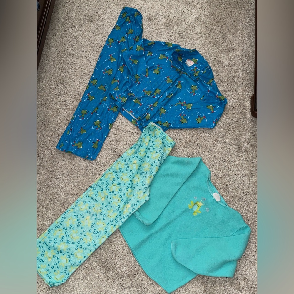 Girls Size 10 PJ’s